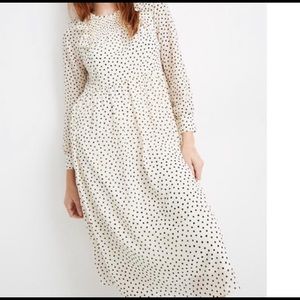 Madewell Smocked Ruffle Shoulder polka dot Midi Dress